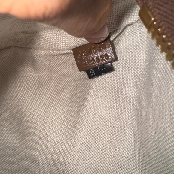 COPY - GG Supreme Belt bag - Picture 5 of 11